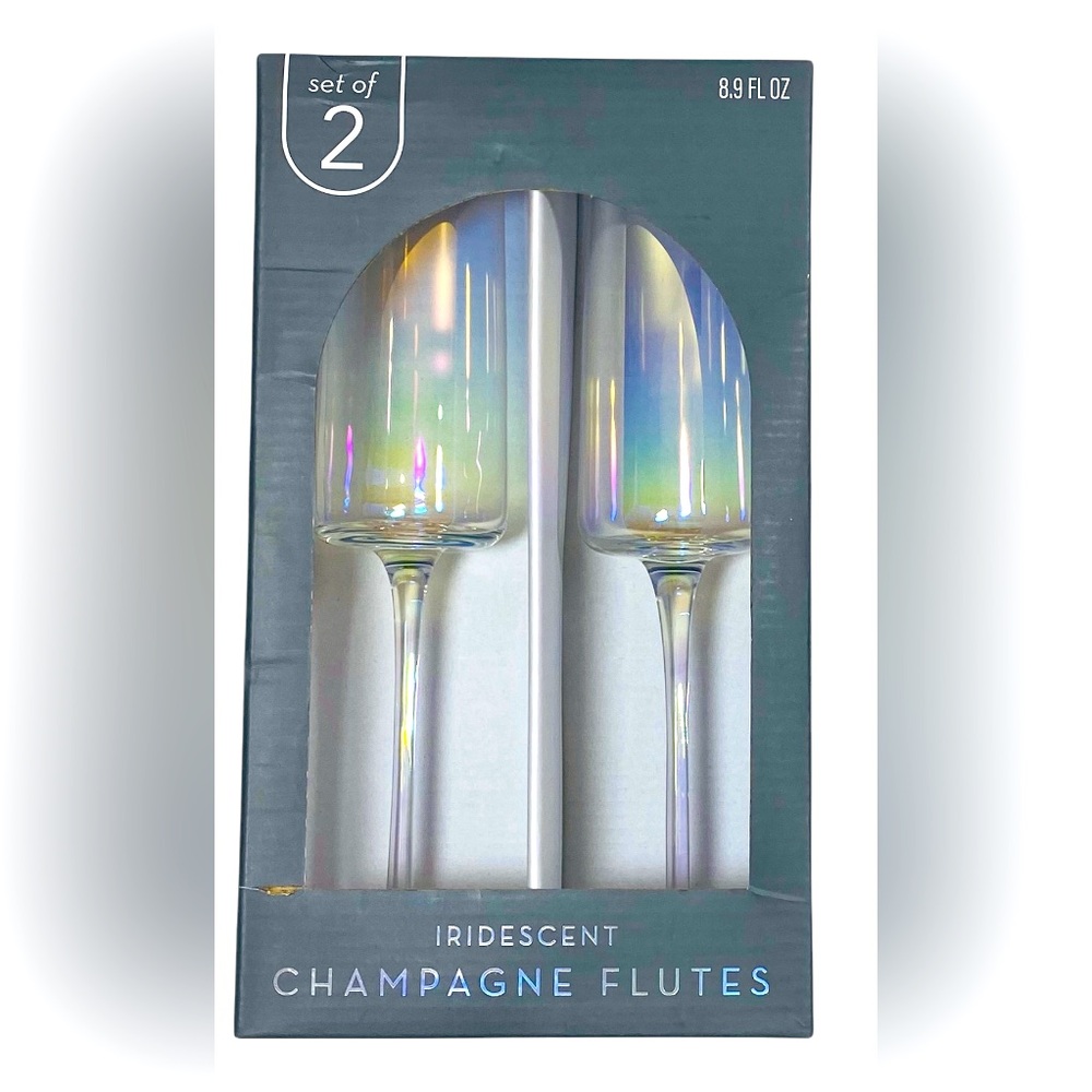Iridescent Champagne Flutes 8.9 Fl. Oz. Set of 2. Premium Quality Wedding Party